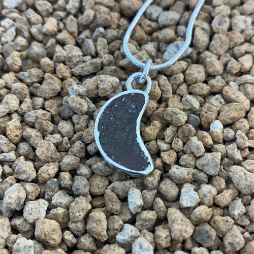 Colgante Meteorito 46- Condrito H5 - Los Vientos 003 - Colección Nebulosa