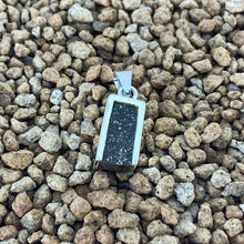 Colgante Meteorito 50- Condrito H5 - Los Vientos 003 - Colección Nebulosa