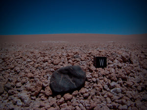 Silo Sensorial Meteorito 03 - Condrito L6 - Los Vientos 014 - Colección Deco Fanales - Tienda Museo del Meteorito